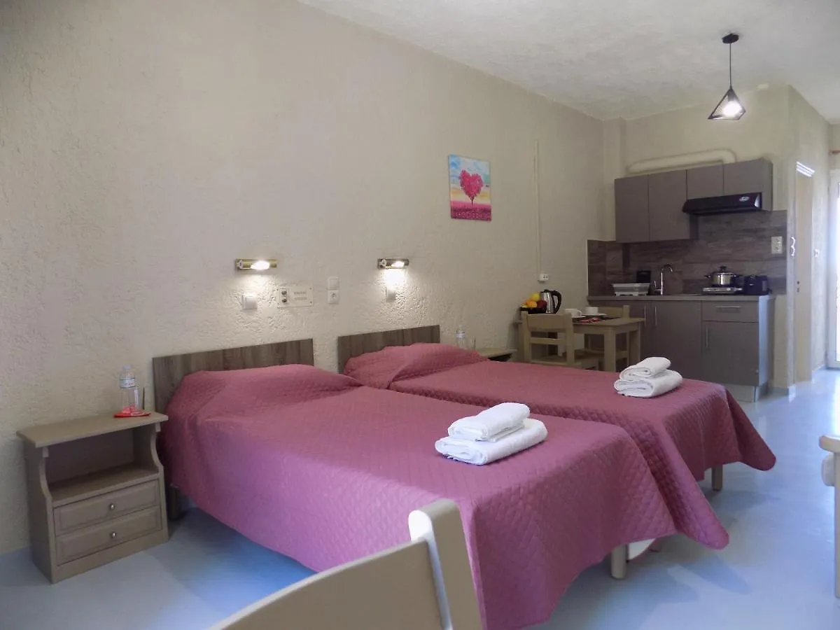 Aparthotel Afrodite Spacious Apartments! Agia Efimia