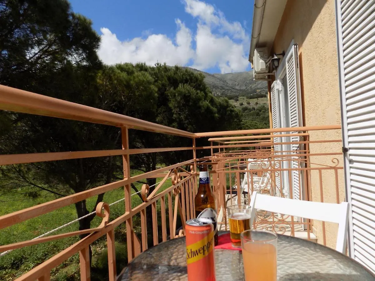 ** Aparthotel Afrodite Spacious Apartments! Agia Efimia Griechenland