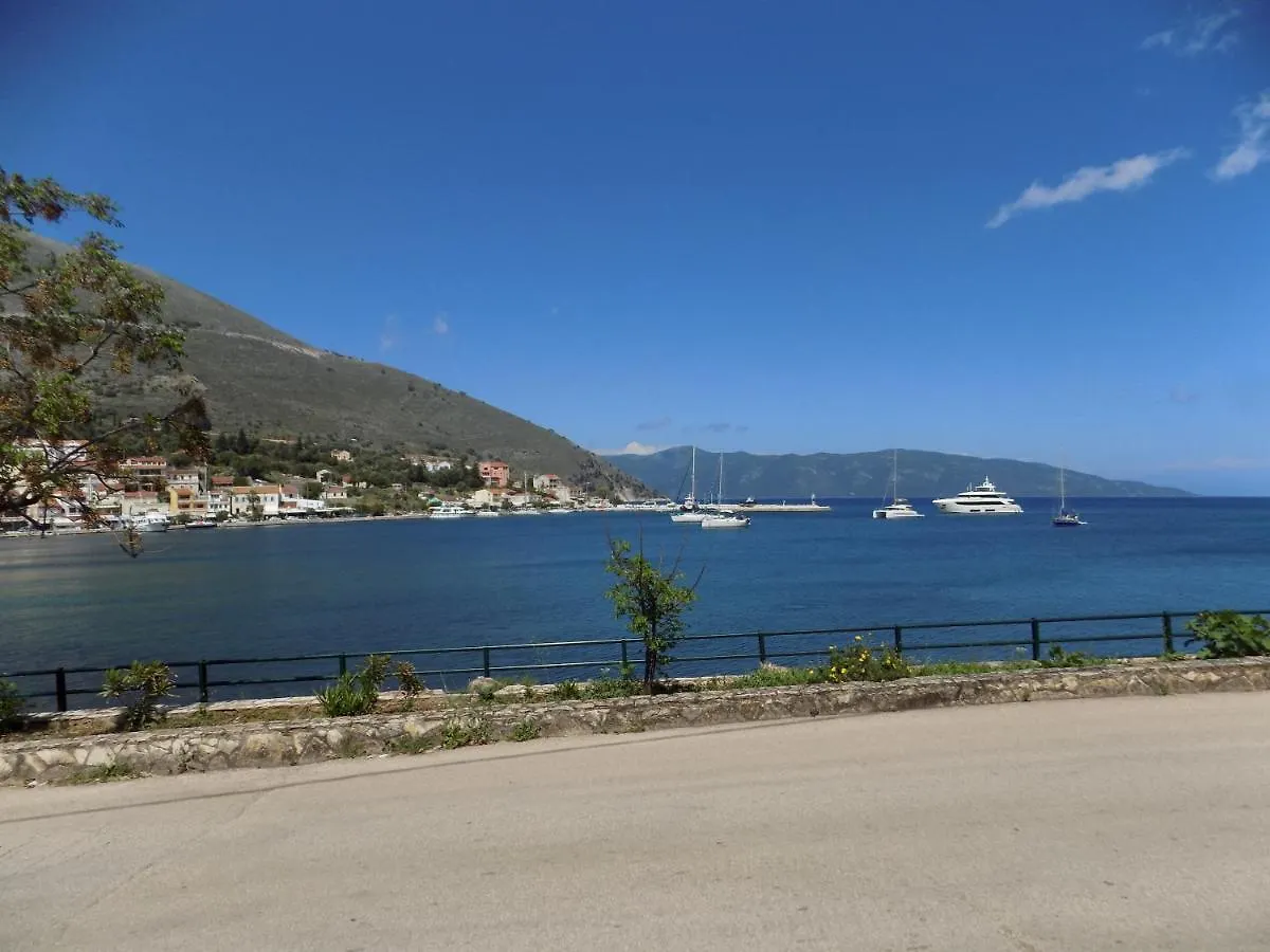 Afrodite Spacious Apartments! Agia Efimia Aparthotel