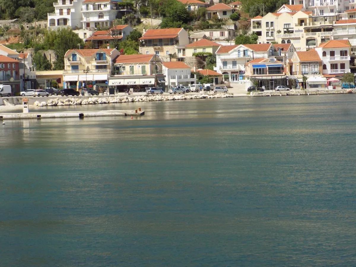 Afrodite Spacious Apartments! Agia Efimia 2*,  希腊